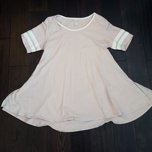 Lularoe Perfect T Pink L